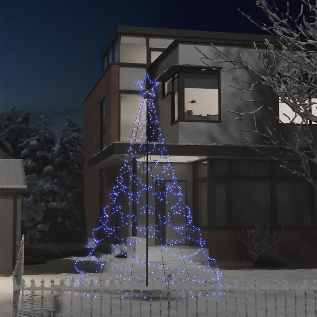 Christmas Tree with Metal Post 500 LEDs Blue 10 ft