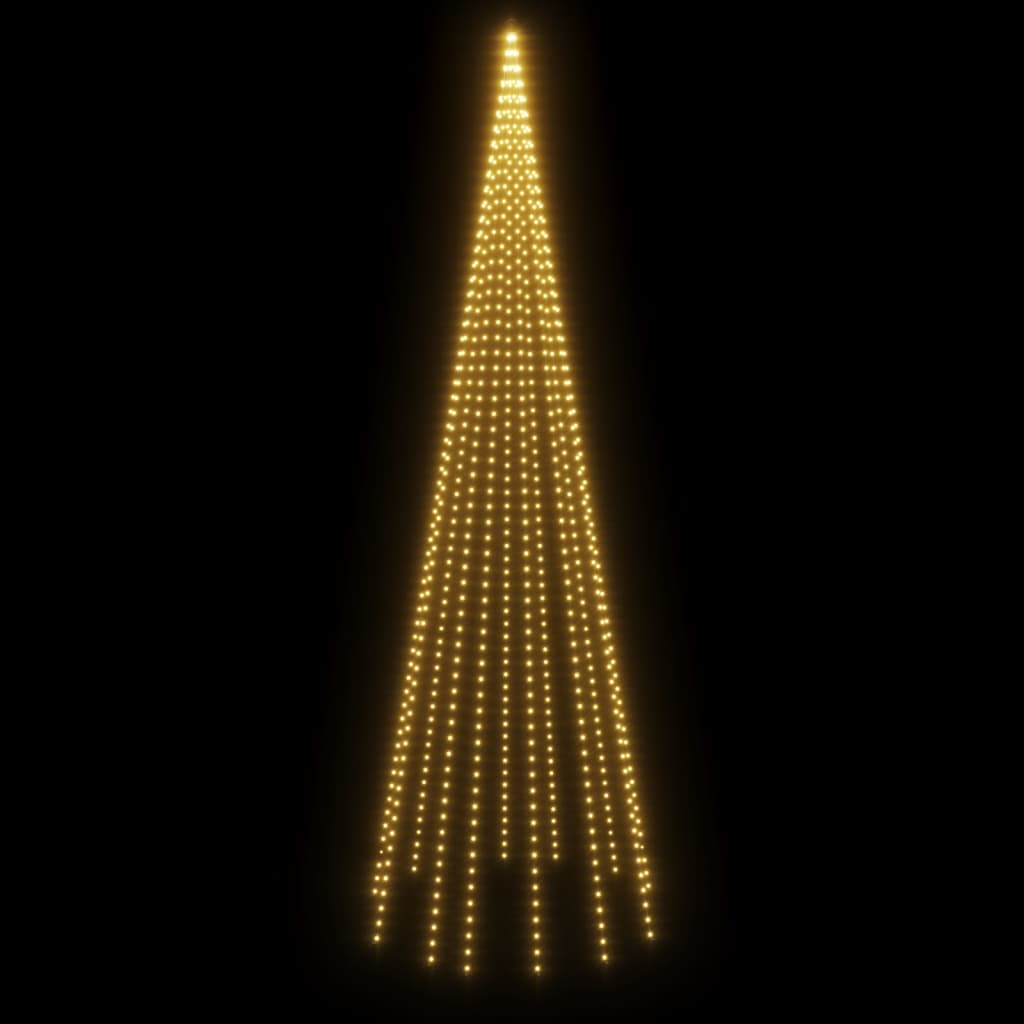 Christmas Tree on Flagpole Warm White 732 LEDs 16 ft