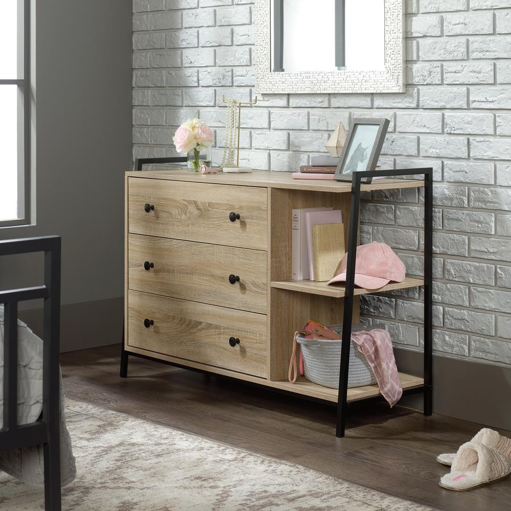 North Avenue Dresser Charter Oak